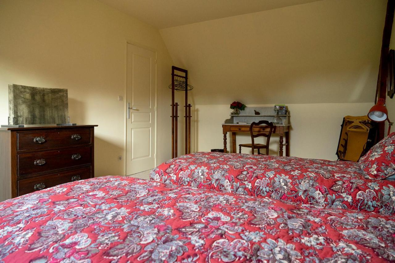Chambre D'Hotes Chez Artiste Verrier, La Perriere - Perche Εξωτερικό φωτογραφία